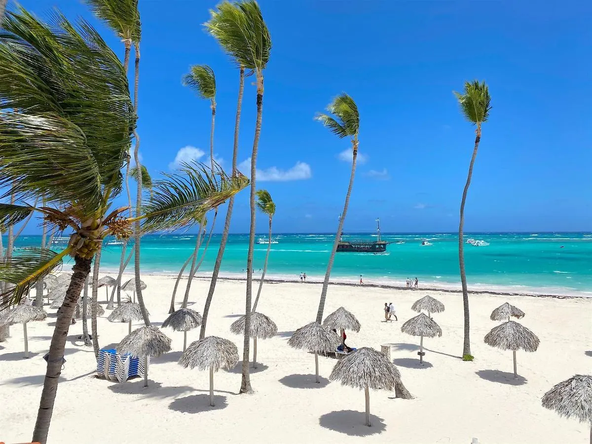Ducassi Suites Rooms & Beach - Playa Bavaro - Wifi - Parking - Rooftop Pool & Spa 蓬塔卡纳